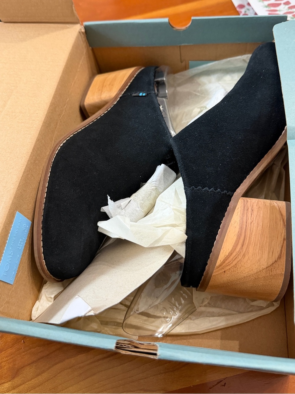 TOMS Black Leila Suede Mule Flats - Picture 3 of 5